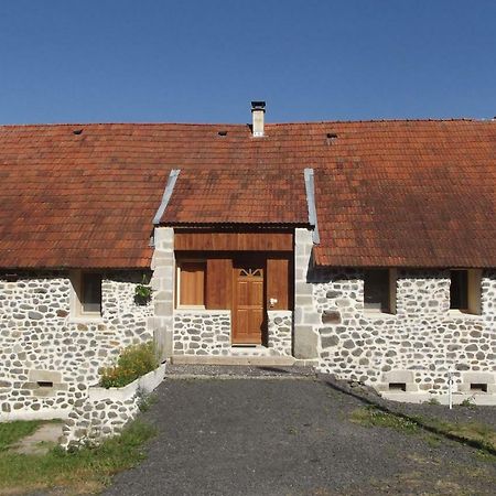 Apartamento Le Bon Air Est Dans Le Pre Champagnac  Exterior foto